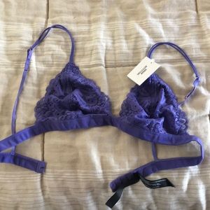 NWT Lacy Triangle Bralette Lavender